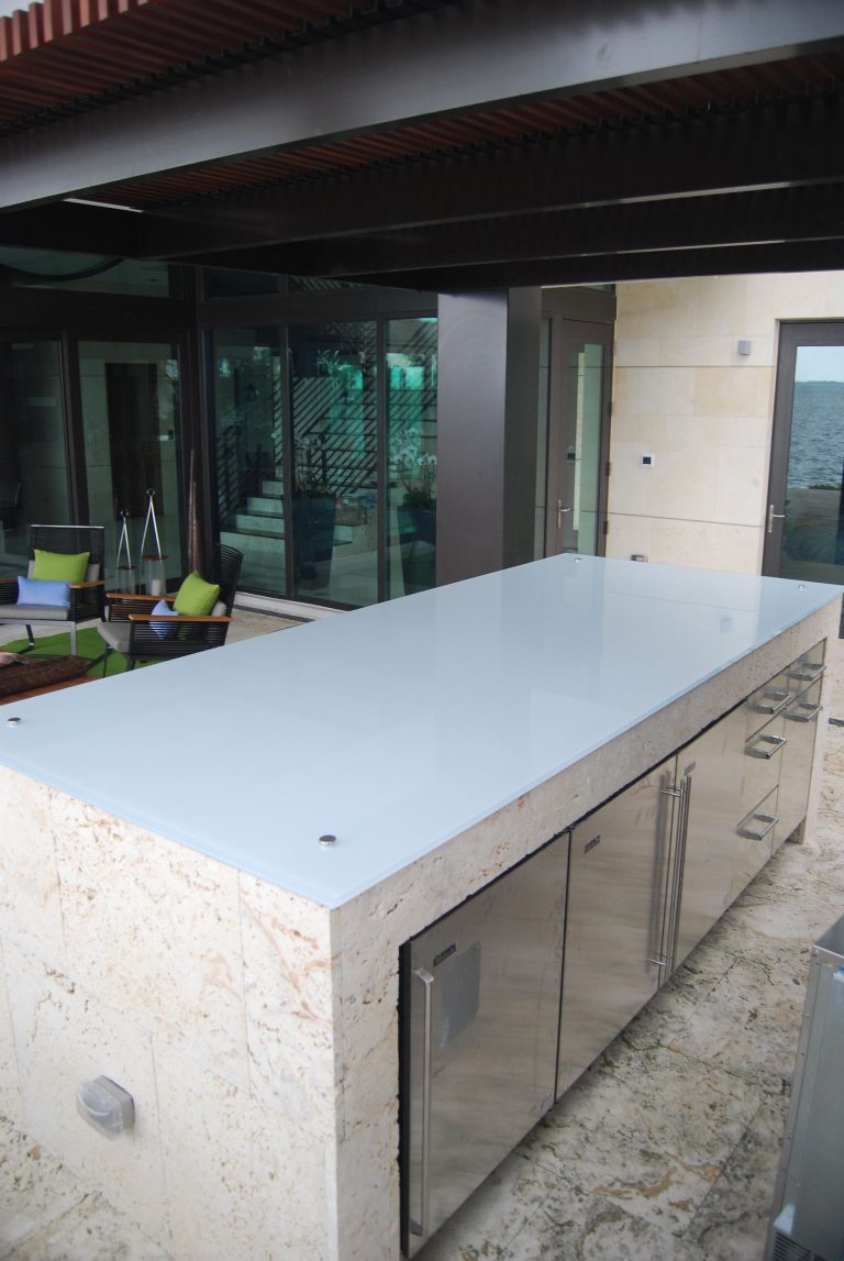 3/4" starphire painted glass top