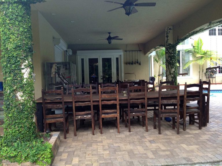 7,300 sf home in Davie, Florida. Construction by 1020 Builders.