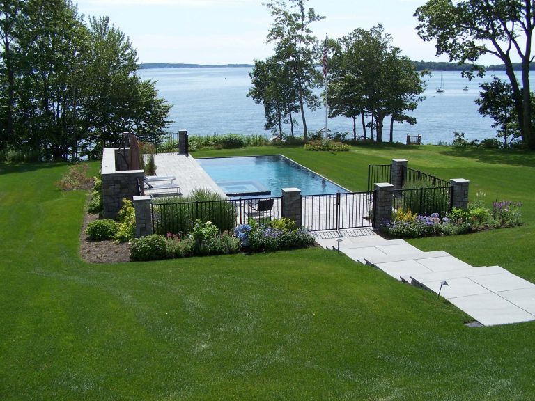 A series of wide steps lead you to the vanishing edge pool