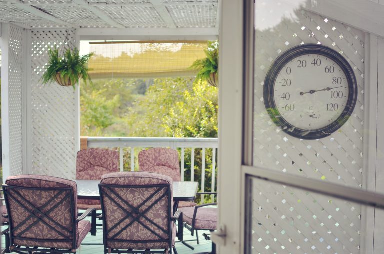 Amy Renea of A Nest for All Seasons