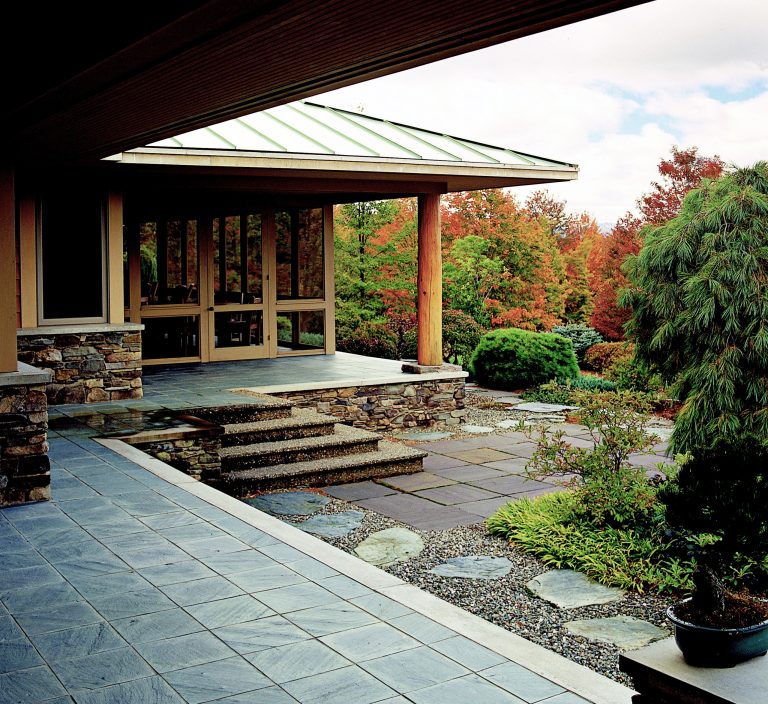 Architect: Sarah Susanka, FAIA, while at Mulfinger, Susanka, Mahady & Partners; Photo by Grey Crawford