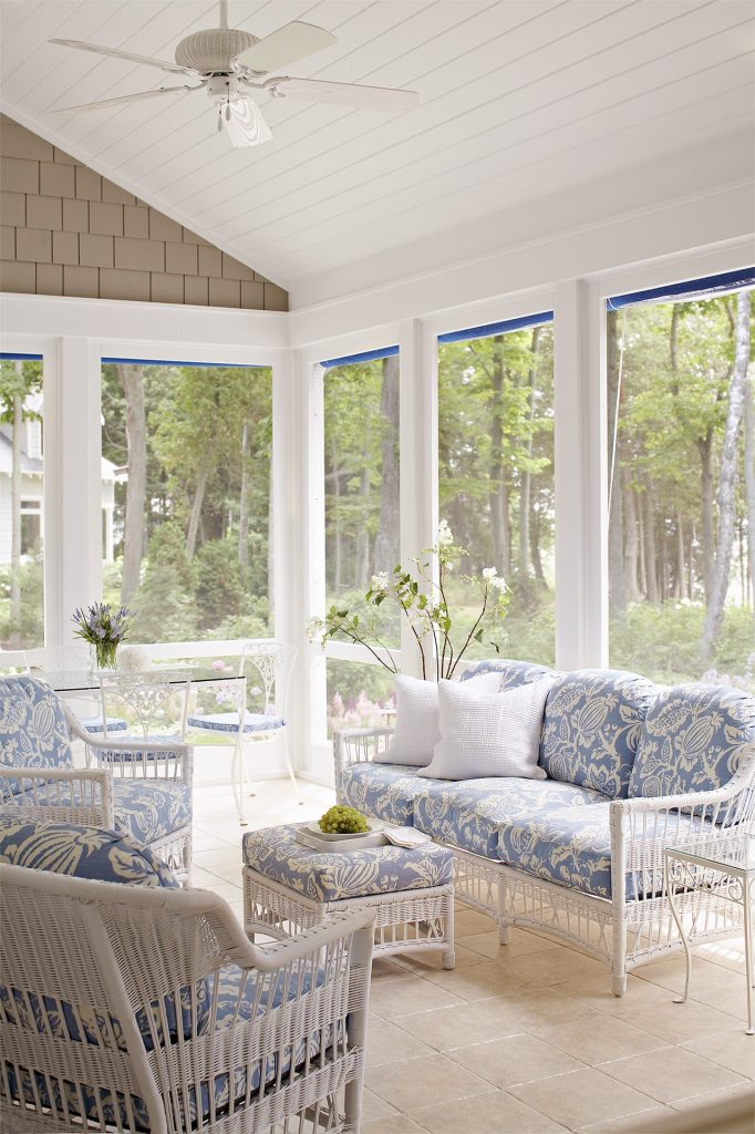 Architecture: Lakeside Development Company Construction: Lakeside Development Company