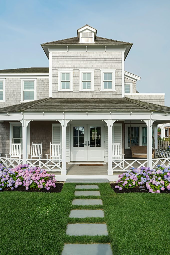 Architecture by Emeritus | Interiors by Elisa Allen | Photos by Tom G. Olcott