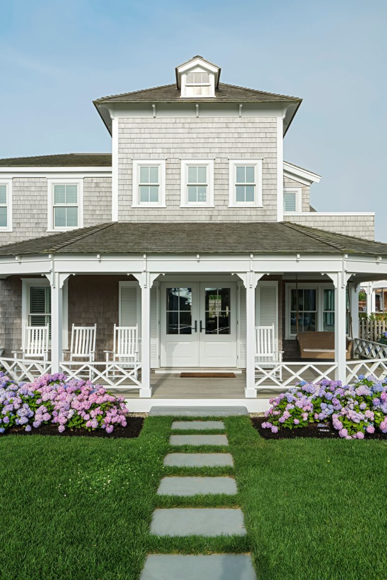 Architecture by Emeritus | Interiors by Elisa Allen | Photos by Tom G. Olcott