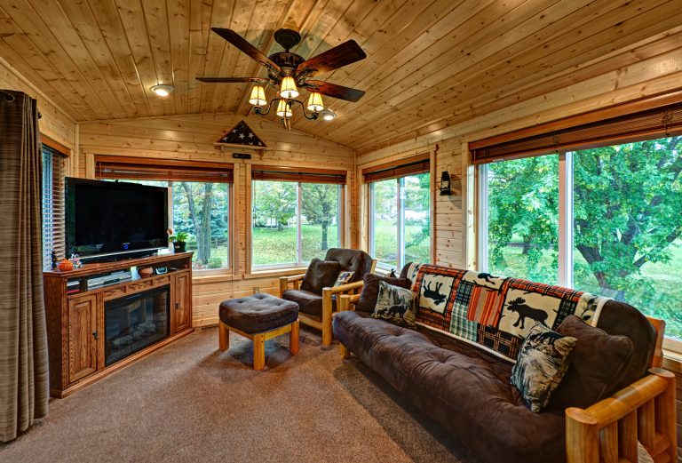 Arts and crafts porch idea in Minneapolis by Brekke Construction Inc. | Outdoor Photos | Porch | Landscaping | Landscape Design | Outdoor Living Space | Porch Design Ideas | Outdoor Living Space Ideas | Backyard Design