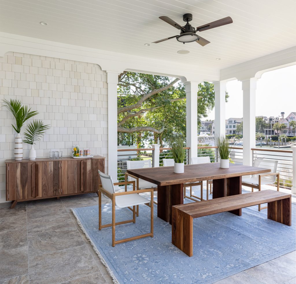 Beach style deck photo in Charleston