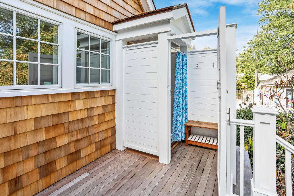 Beautiful Bay Head New Jersey Home remodeled by Baine Contracting. Photography by Osprey Perspectives.