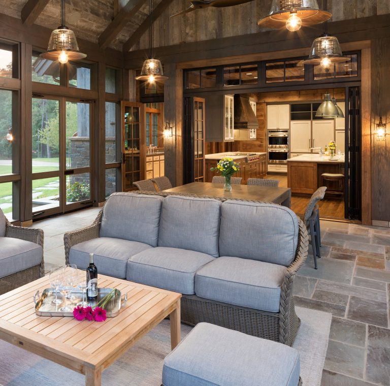 Builder: John Kraemer & Sons | Architect: TEA2 Architects | Interior Design: Marcia Morine | Photography: Landmark Photography