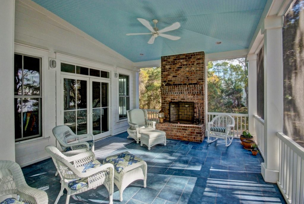 Captured Moments Photography