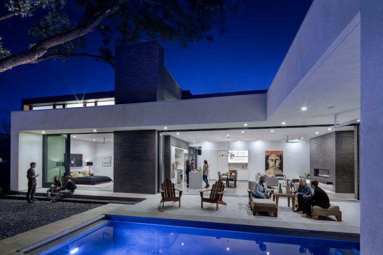 Charles Davis Smith – AIA & Matt Fajkus Architecture