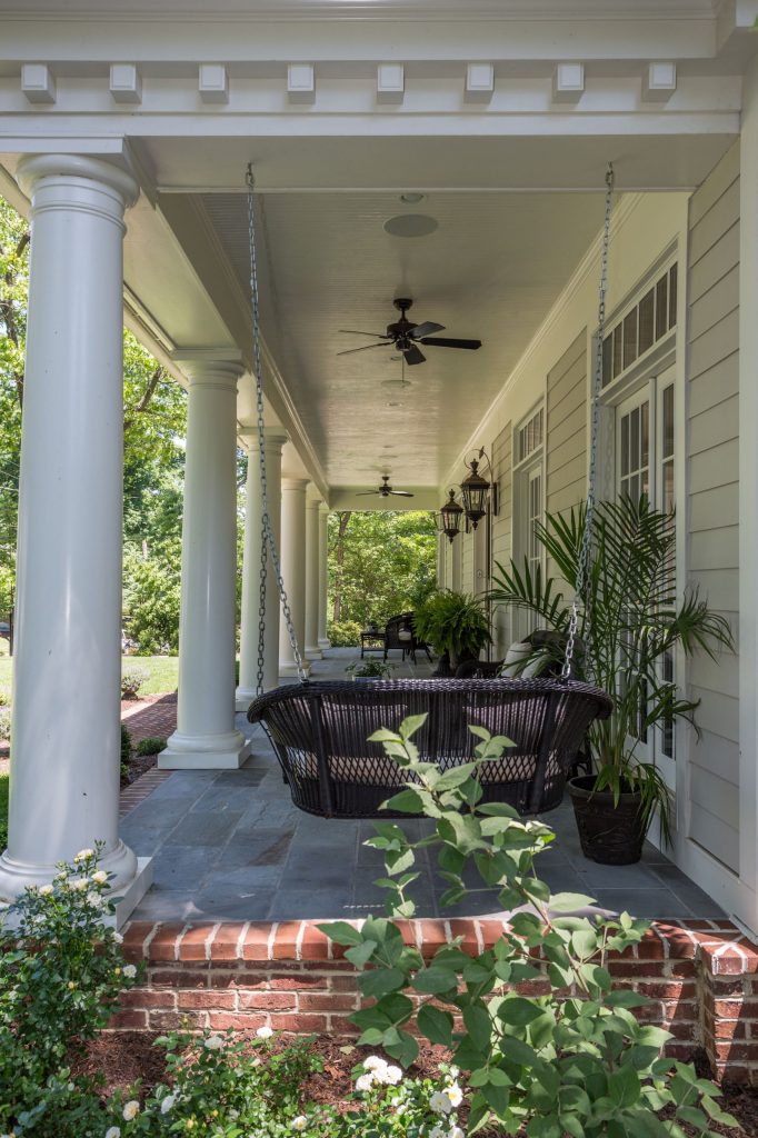 Charming Veranda, McLean