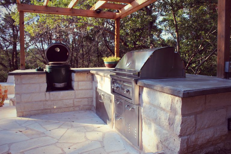 Check out how this project was created in our blog! http://nativeedgelandscape.com/category/featured-project-2014/