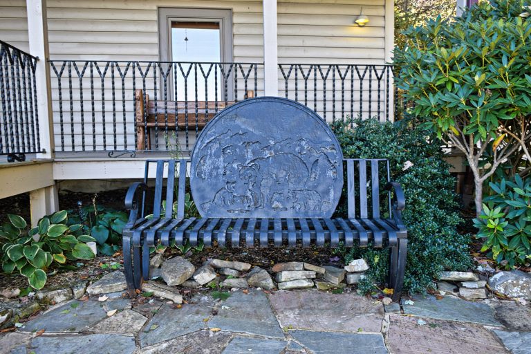 Classic porch idea in Charlotte by Designers-Choice.Com, Inc. | Outdoor Photos | Porch | Landscaping | Landscape Design | Outdoor Living Space | Porch Design Ideas | Outdoor Living Space Ideas | Backyard Design
