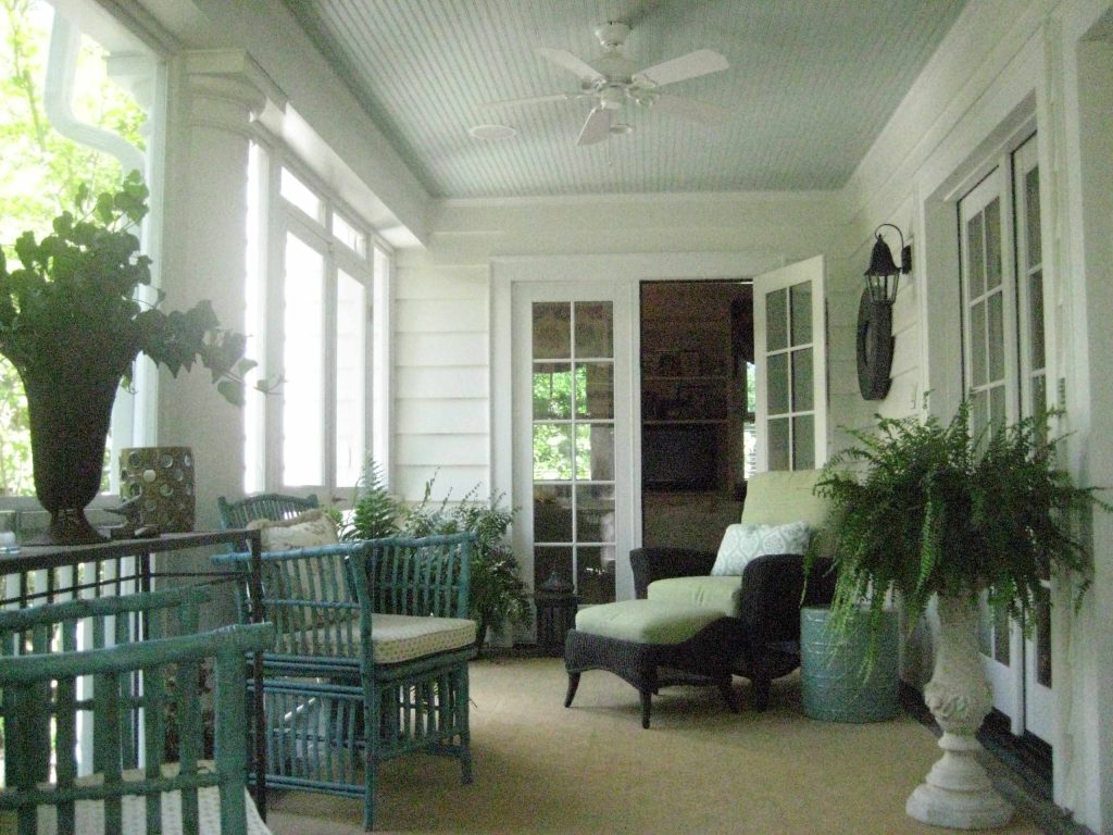 Classic porch idea in Richmond by Eddie Davenport Construction | Outdoor Photos | Porch | Landscaping | Landscape Design | Outdoor Living Space | Porch Design Ideas | Outdoor Living Space Ideas | Backyard Design