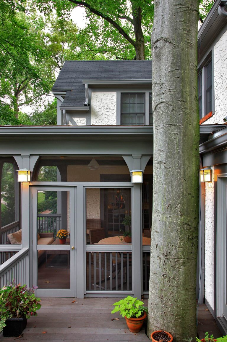 Classic screened-in porch idea in DC Metro with decking by Gilday Renovations | Outdoor Photos | Porch | Landscaping | Landscape Design | Outdoor Living Space | Porch Design Ideas | Outdoor Living Space Ideas | Backyard Design