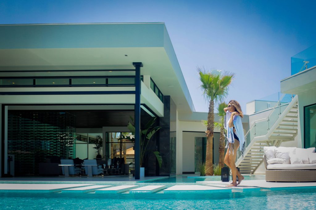 Custom Pool