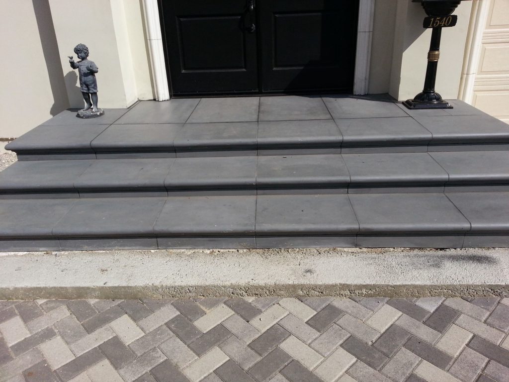 Custom steps made of concrete