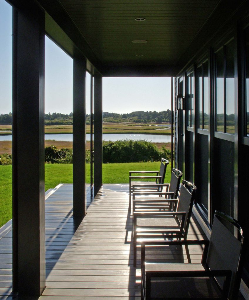 David M Fenchel - Project Designer/Manager with Treacy & Eagleburger Architects Builder: Lindsay Inc Photo: Neil Alexander Photographer