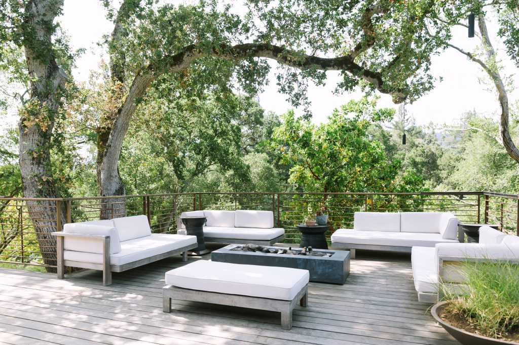 Deck - contemporary deck idea in San Francisco with a fire pit and no cover