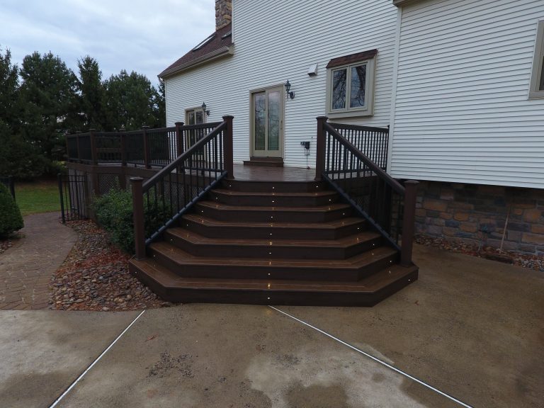 Deck - mid-sized backyard deck idea in New York with no cover