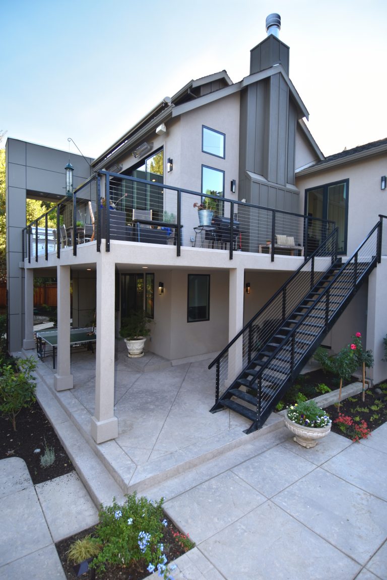 Designed By SDG Architects Built by Pacific Crest Builders Photo by Maria Zichil