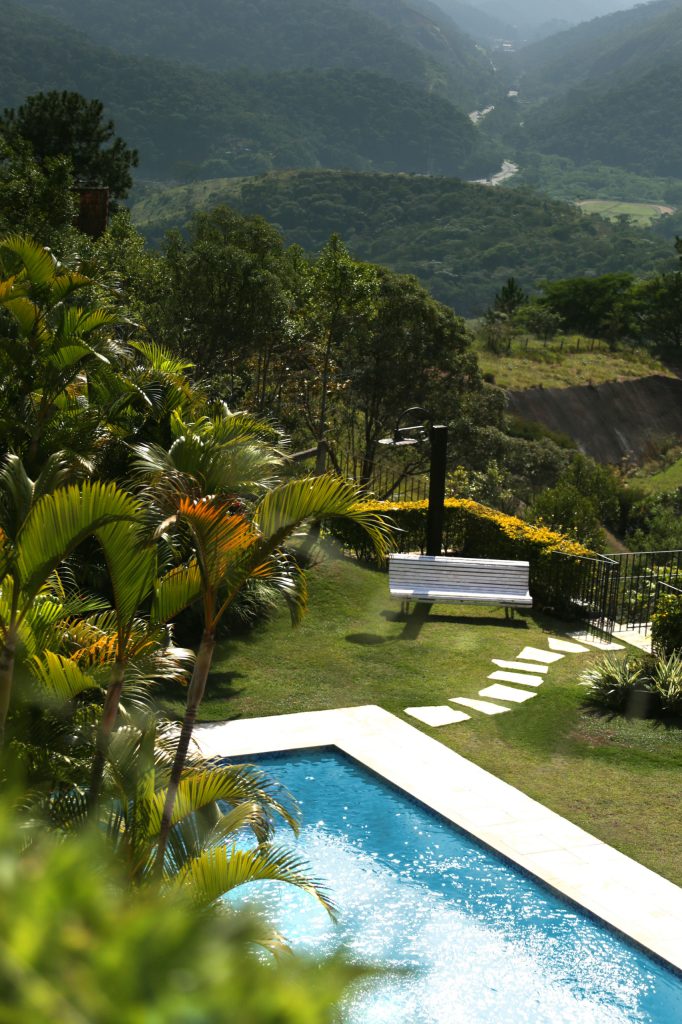 Diamond Brite Super Blue by Danella, Brazil