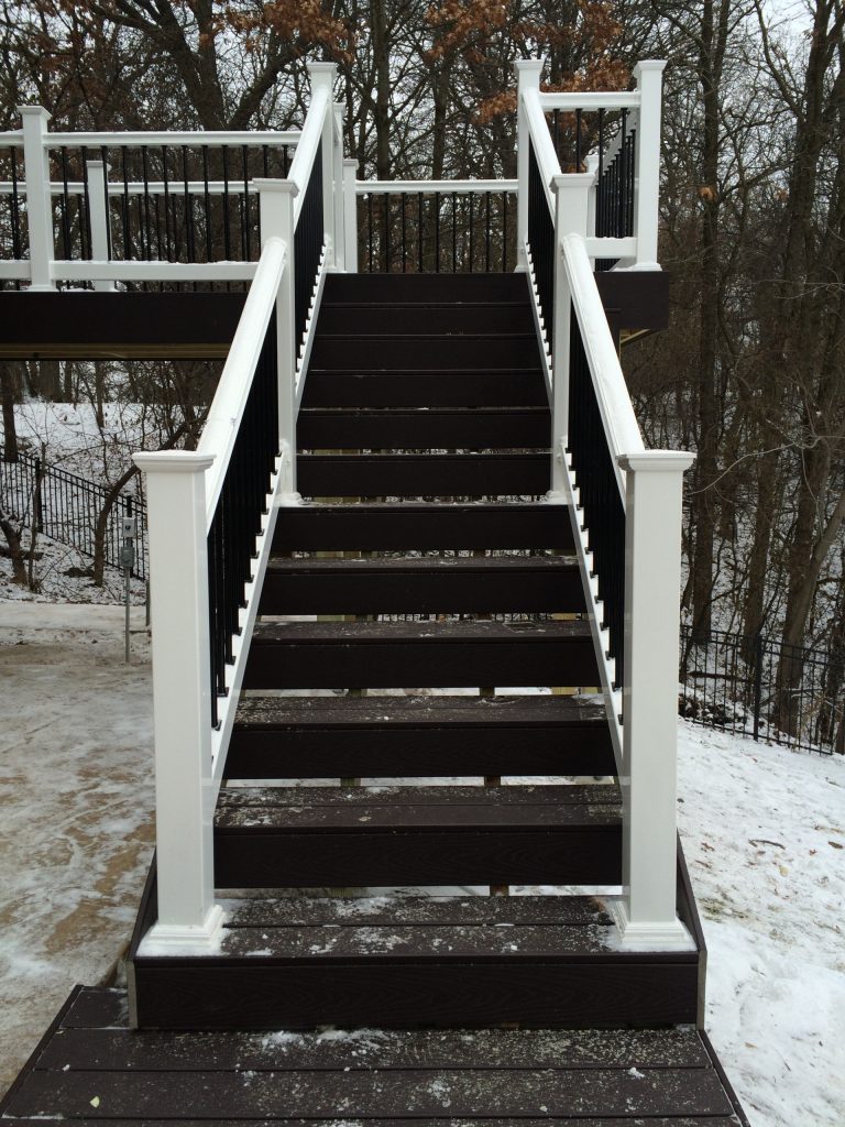 Eagan - Trex Composite Deck Build