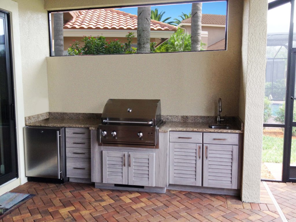 Enhance your outdoor living environment with ResinKast Cabinets, Ceilings, Ventilation Hood Covers, Pergolas and Columns. The carefree elegance that is not only beautiful but functional.