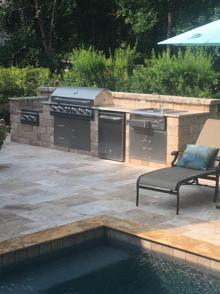 Example of a classic patio kitchen design in Charleston