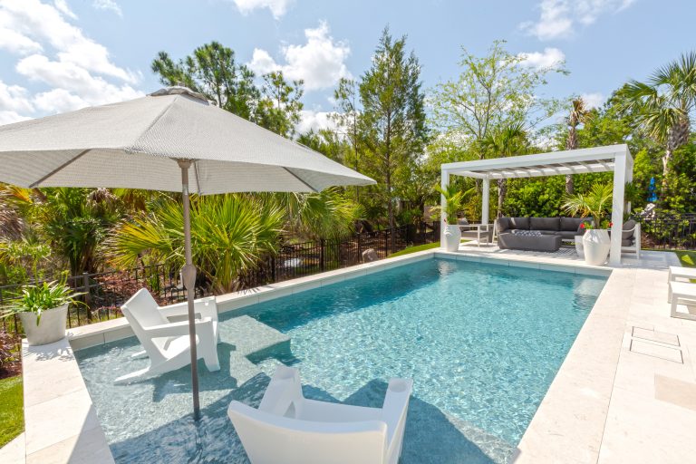 Example of a minimalist pool design in Charleston