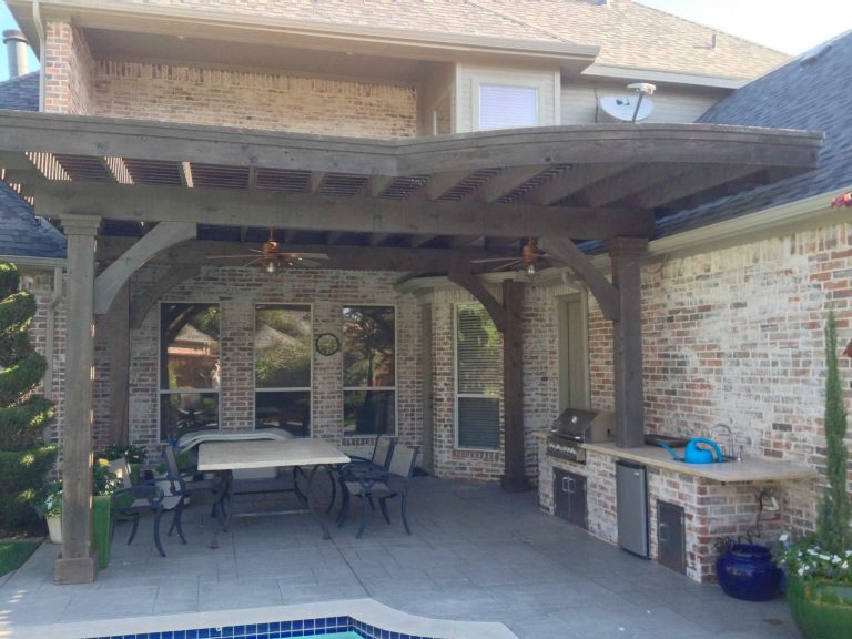 Example of a patio design in Dallas by FOREVERGREEN LANDSCAPE | Outdoor Photos | Porch | Landscaping | Landscape Design | Outdoor Living Space | Porch Design Ideas | Outdoor Living Space Ideas | Backyard Design