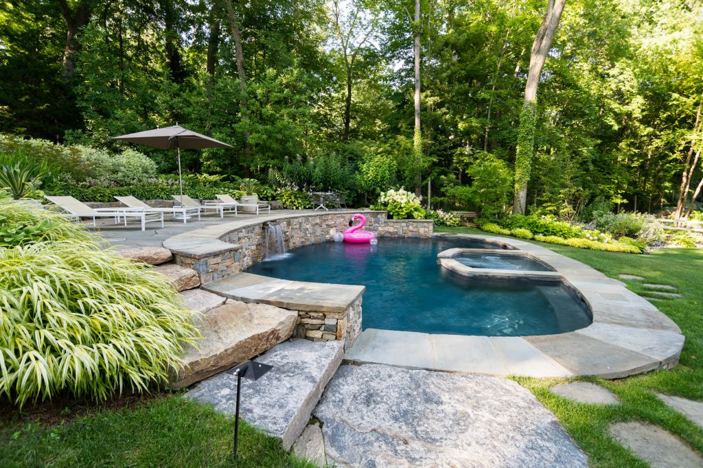 Example of a transitional pool design in New York