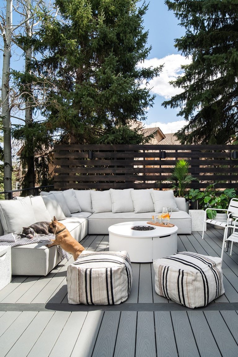 Example of a trendy deck design in Other