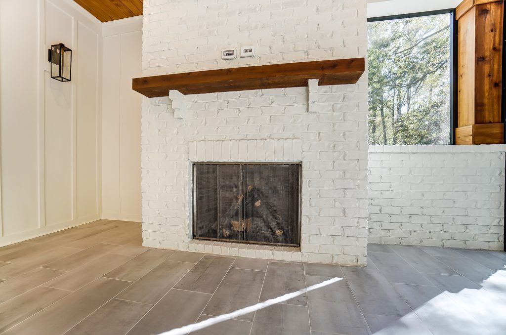 Farmhouse porch idea in Charlotte by Linnane Homes | Outdoor Photos | Porch | Landscaping | Landscape Design | Outdoor Living Space | Porch Design Ideas | Outdoor Living Space Ideas | Backyard Design