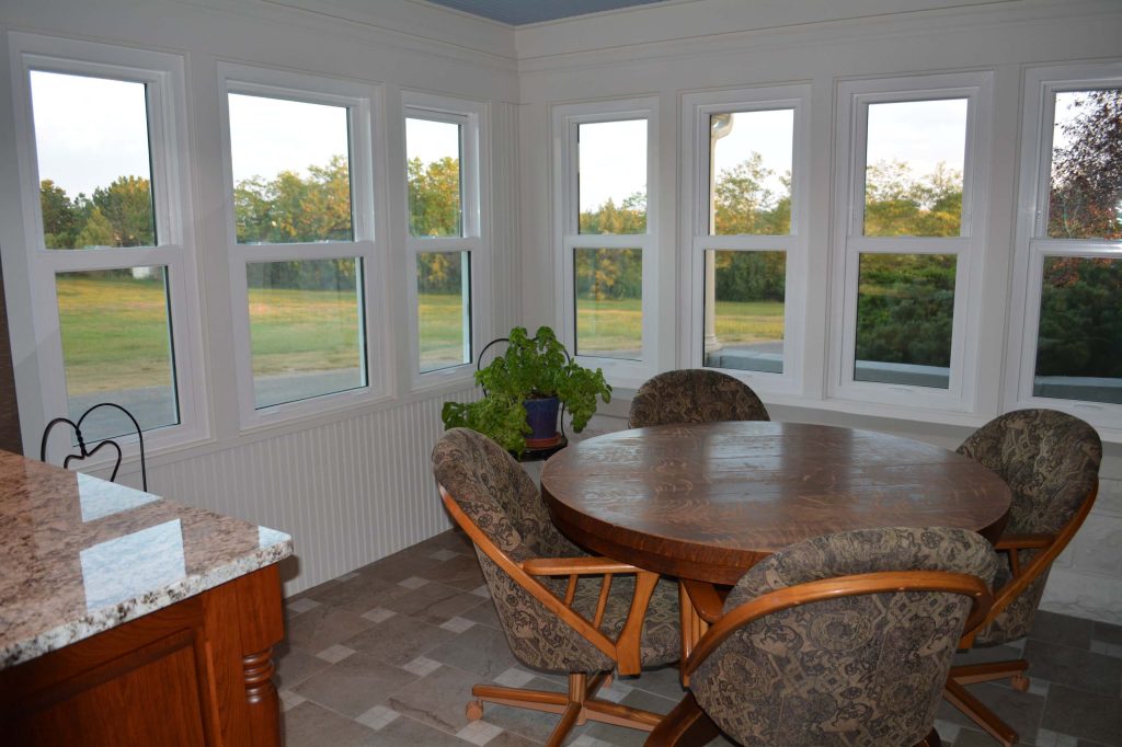 Floor Crossville Manor 12x12 Belmont & 2x2 Mosaic Belle Meade