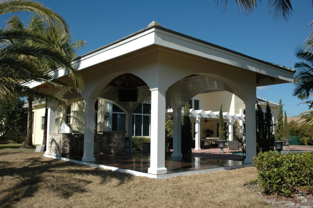 Free standing cabana