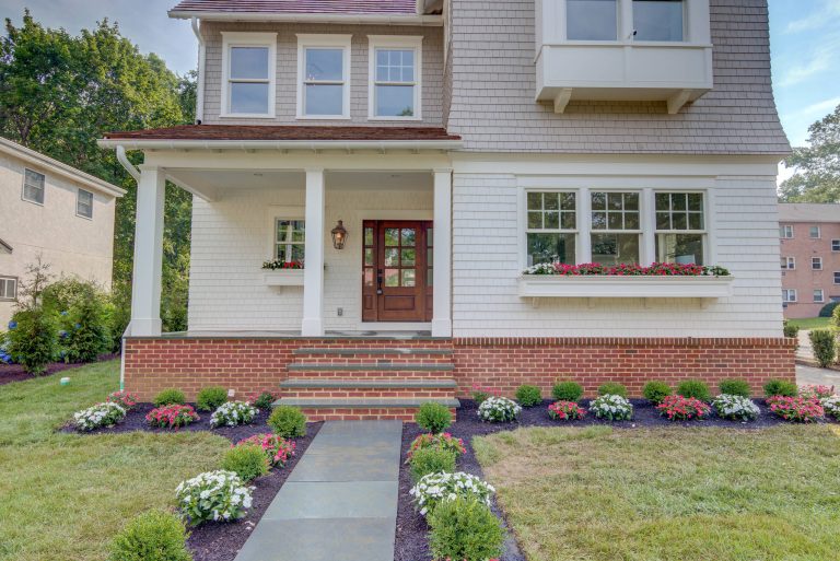 Front Porch & Entrance