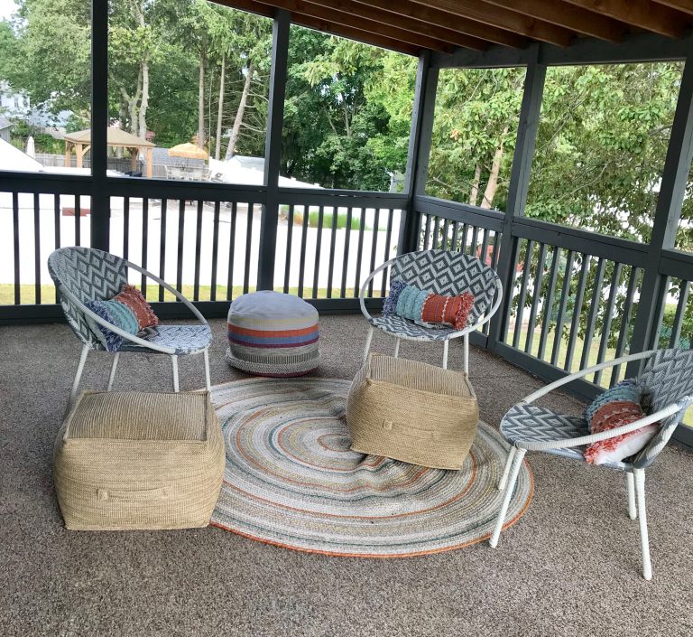 Homestaging adds value to each space of the home, including exteriors!!