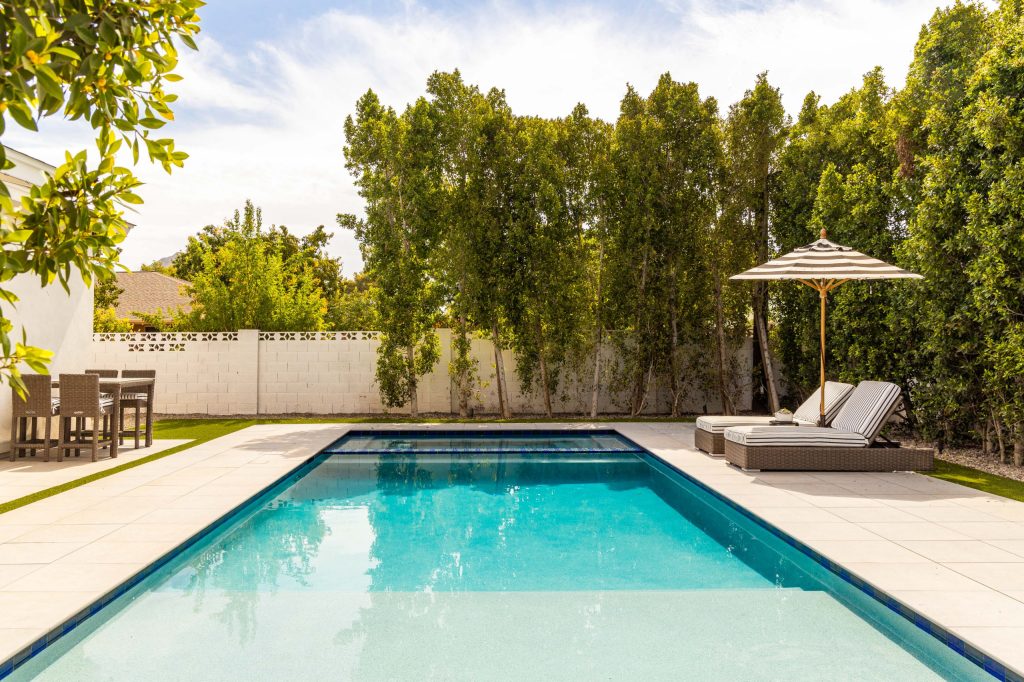 Hot tub - contemporary tile and rectangular hot tub idea in Phoenix