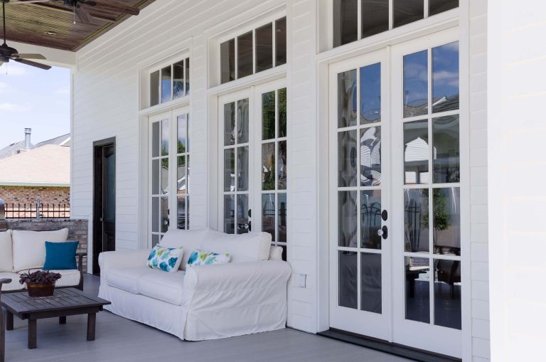 House was Designed by Hollingsworth Design and built by De Jesus Construction Co.. Jefferson Door Supplied the windows, shutters, columns, mouldings, door hardware, Interior doors and exterior back doors.