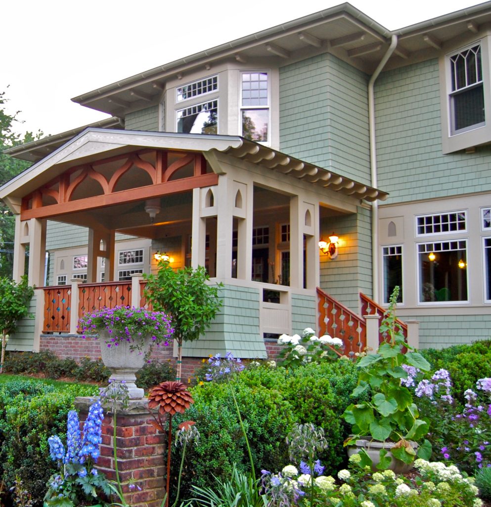 Howard Roberts- Liquid Inc (landscape design) & photos Christine Levy - flowers