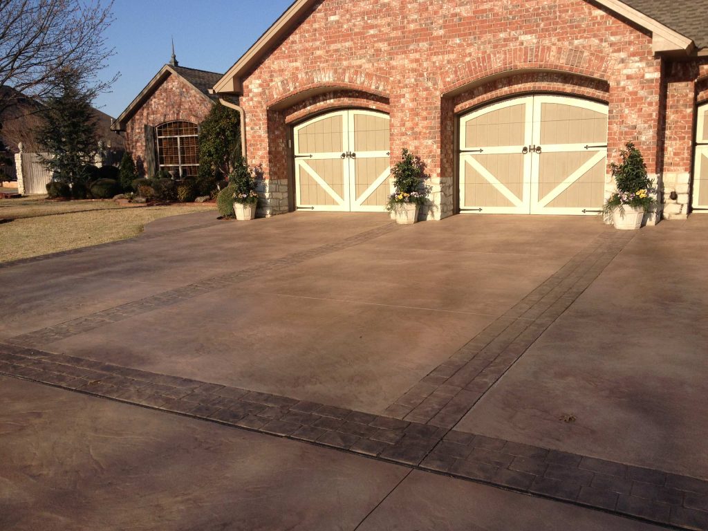 Huge elegant concrete front porch photo in Oklahoma City by Advanced Concrete Designs, Inc | Outdoor Photos | Porch | Landscaping | Landscape Design | Outdoor Living Space | Porch Design Ideas | Outdoor Living Space Ideas | Backyard Design
