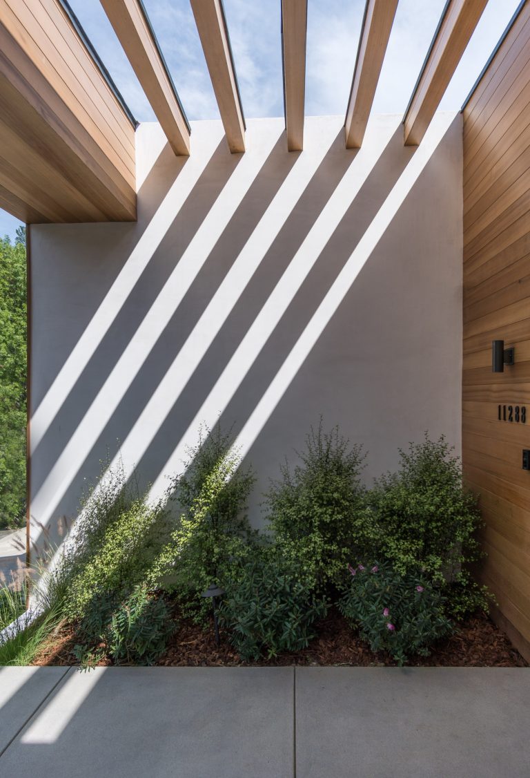 Inspiration for a 1950s porch remodel in Los Angeles by Legacy Listing Photography | Outdoor Photos | Porch | Landscaping | Landscape Design | Outdoor Living Space | Porch Design Ideas | Outdoor Living Space Ideas | Backyard Design