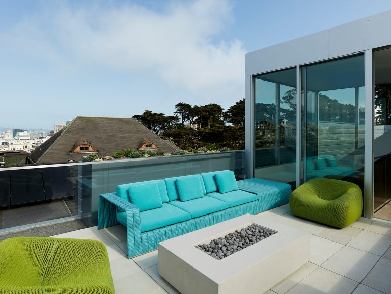 Inspiration for a contemporary deck remodel