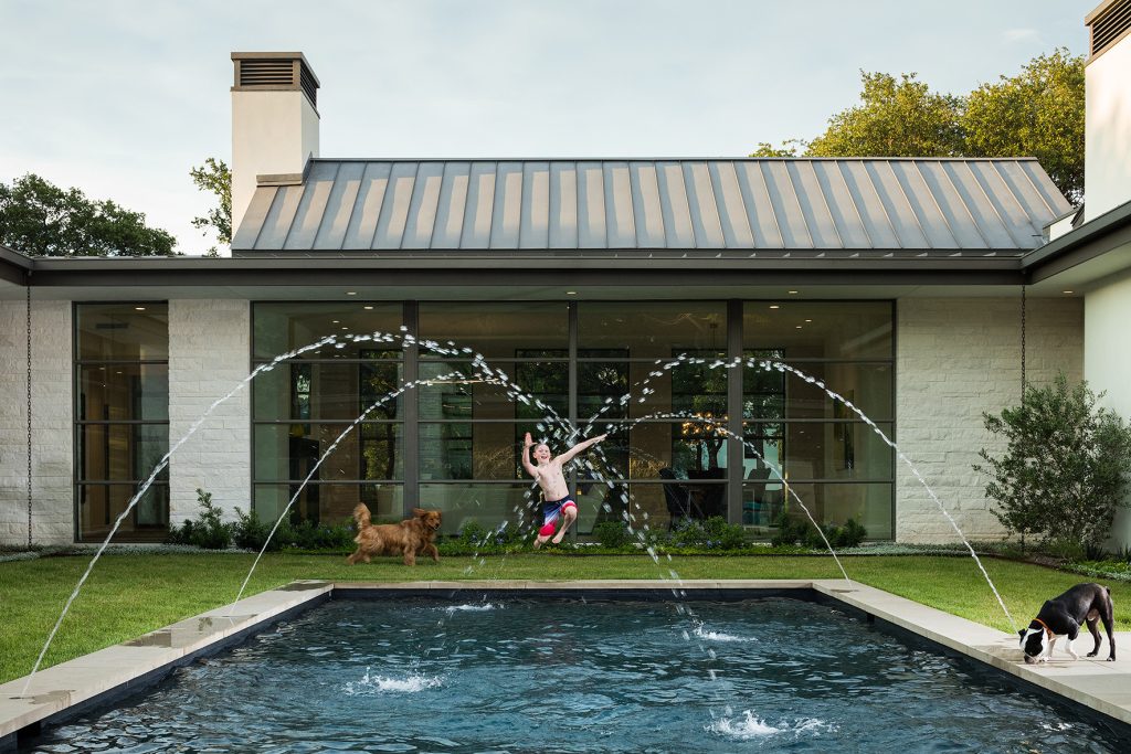 Inspiration for a contemporary pool remodel in Austin