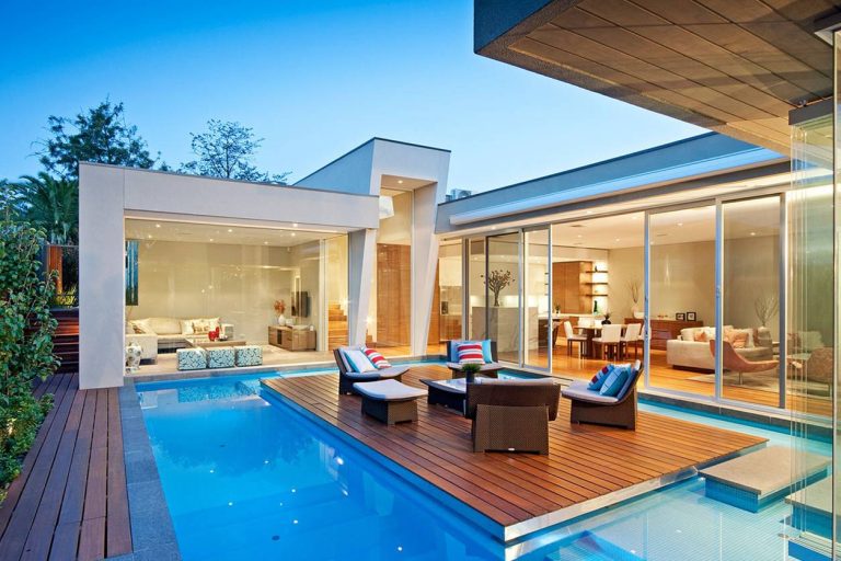 Inspiration for a contemporary pool remodel in San Francisco