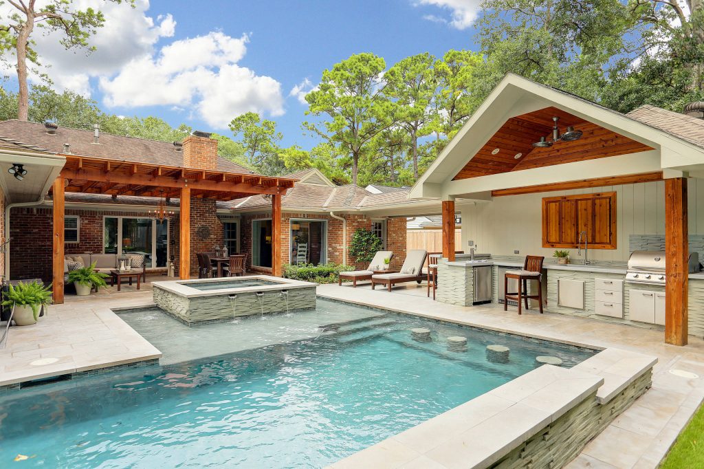 Inspiration for a craftsman backyard l-shaped pool remodel in Houston