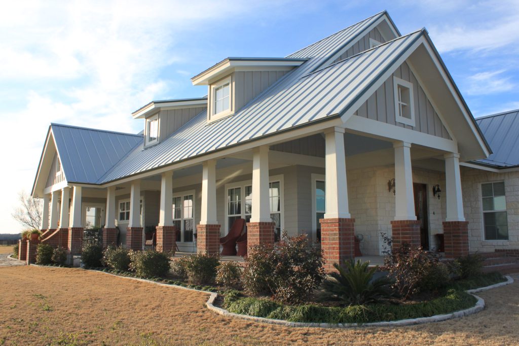 Inspiration for a farmhouse porch remodel in Houston by Darren C. Heine, AIA | Outdoor Photos | Porch | Landscaping | Landscape Design | Outdoor Living Space | Porch Design Ideas | Outdoor Living Space Ideas | Backyard Design