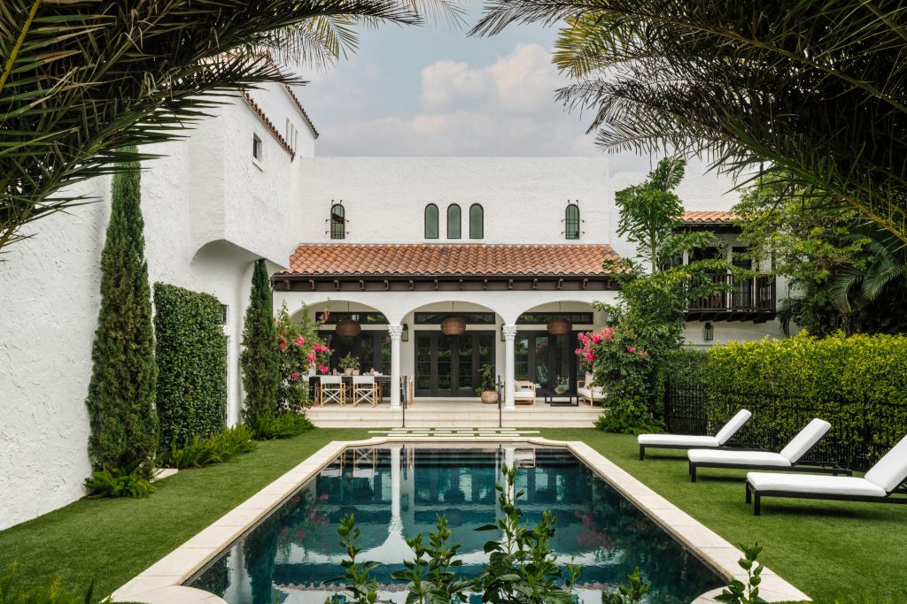 Inspiration for a mediterranean pool remodel in Miami