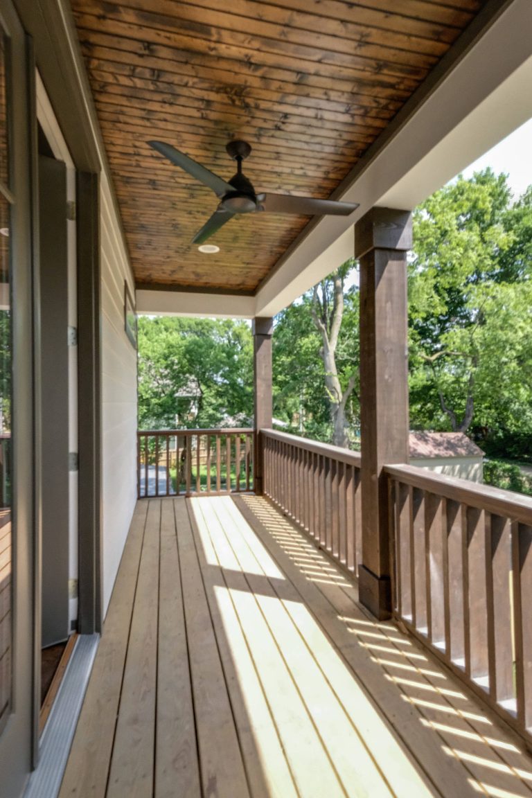 Inspiration for a mid-sized craftsman back porch remodel in Nashville with decking and a roof extension by Key Concepts Home Design | Outdoor Photos | Porch | Landscaping | Landscape Design | Outdoor Living Space | Porch Design Ideas | Outdoor Living Space Ideas | Backyard Design